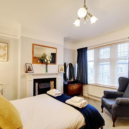 Spacious Victorian Townhouse Near Hcc With Off Street Parking Harrogate Esterno foto