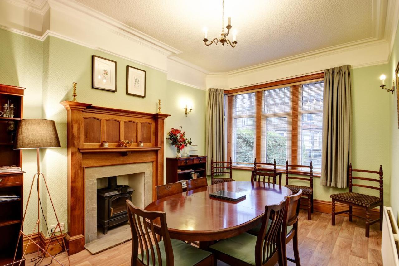 Spacious Victorian Townhouse Near Hcc With Off Street Parking Harrogate Esterno foto